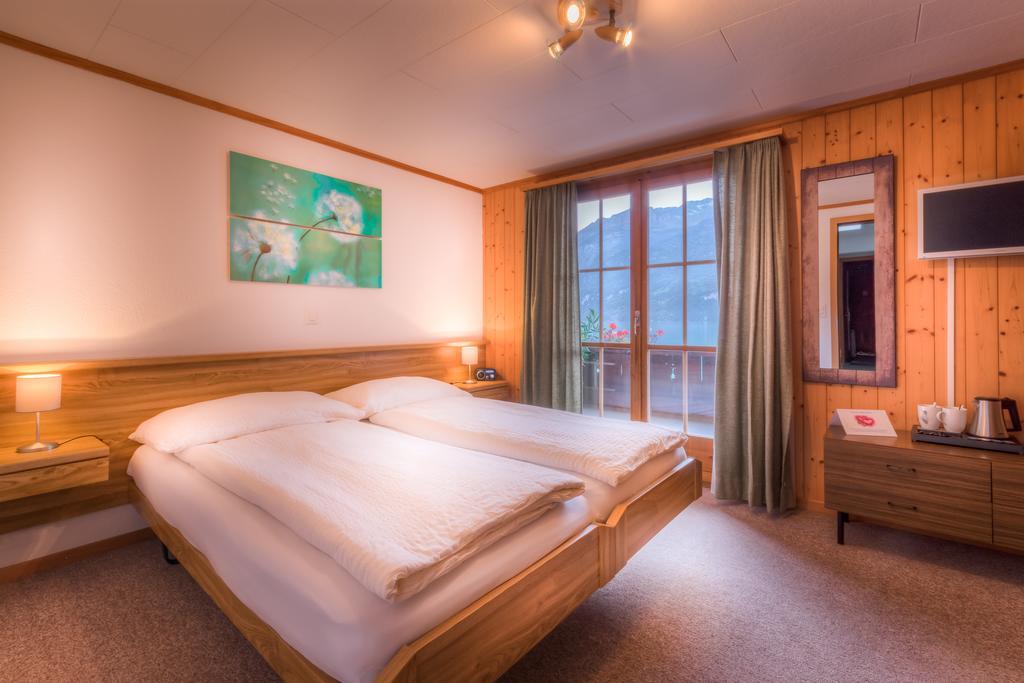 Hotel Wildbach Brienz  Quarto foto