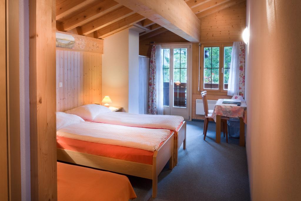 Hotel Wildbach Brienz  Quarto foto